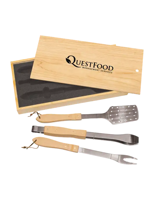 Wood BBQ Gift Set w/Quest Food Logo